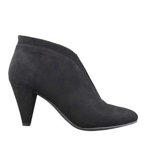 女鞋CL by Laundry

      Nevine Bootie