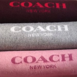 即将截止：Coach Outlet 多款马车围巾$71(黑五$80) 价好别错过 5折起+2件额外8折 断货手速