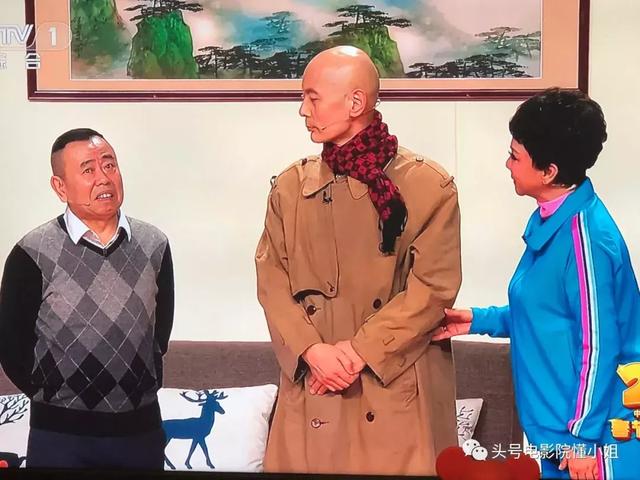 葛优果然搞笑！首次上春晚演“葛优躺”，他的经典台词却让人想哭