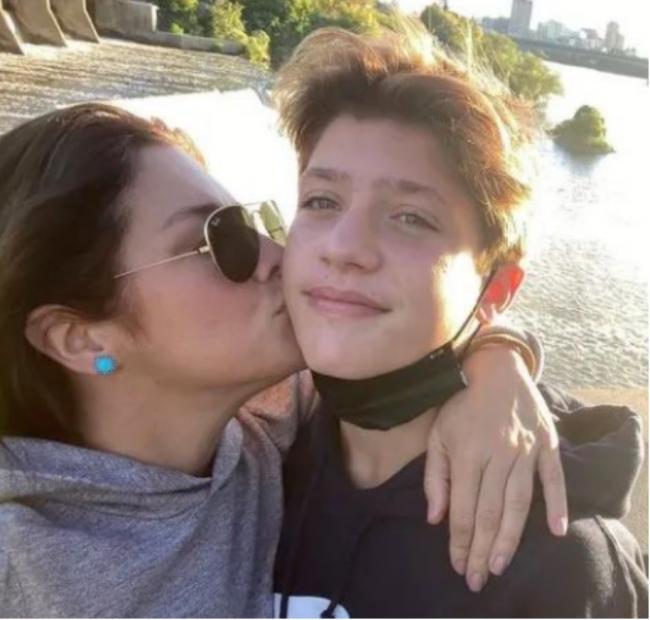 火了：特鲁多从60米高台一跃而下，吓到尖叫&hellip;