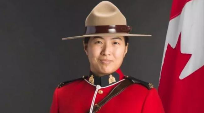 本拿比华裔女警殉职 百名大温警官夹道致敬 本拿比华裔女警殉职 百名大温警官夹道致敬