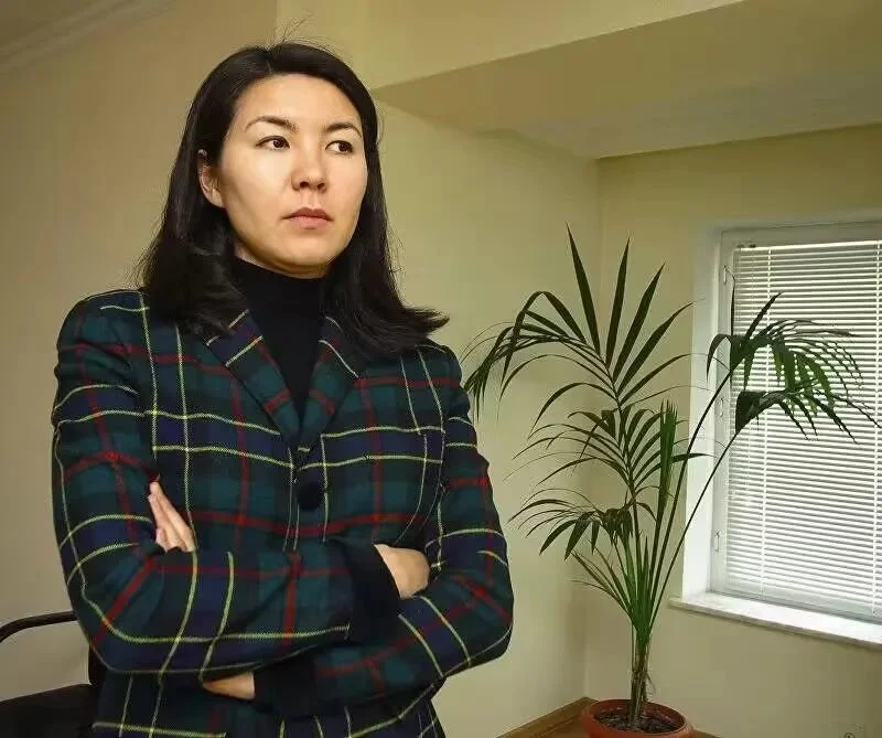 别尔梅特&middot;阿卡耶娃