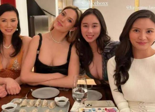 谷爱凌和邓文迪、赌王千金聚会,豪门媳妇也在 谷爱凌和邓文迪、赌王千金聚会,豪门媳妇也在