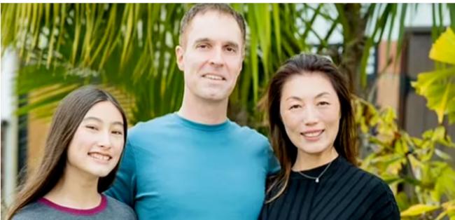 特斯拉撞树起火,清华女学霸和女儿在美不幸身亡 特斯拉撞树起火,清华女学霸和女儿在美不幸身亡