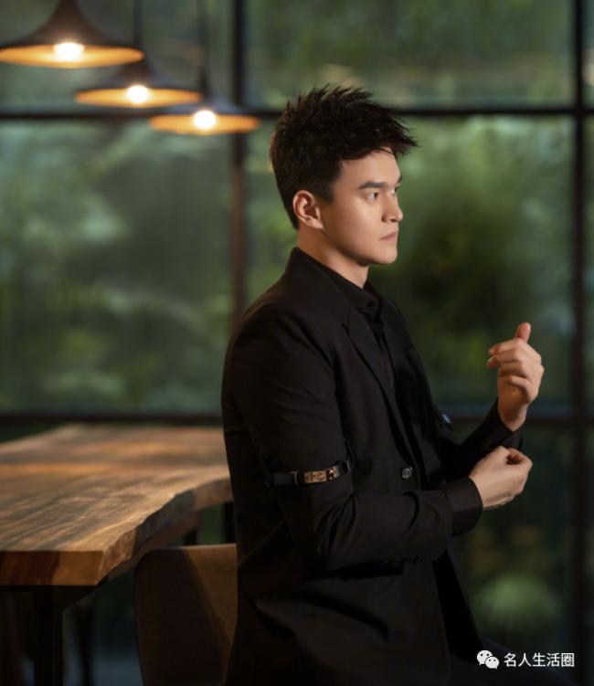 孙杨张豆豆官宣结婚!婚纱大片首曝光,十分养眼 孙杨张豆豆官宣结婚!婚纱大片首曝光,十分养眼