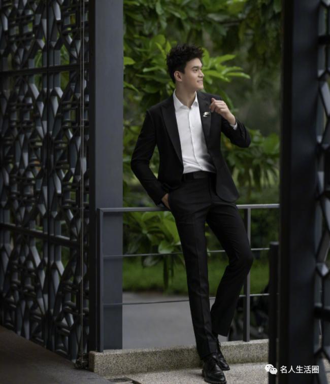 孙杨张豆豆官宣结婚!婚纱大片首曝光,十分养眼 孙杨张豆豆官宣结婚!婚纱大片首曝光,十分养眼