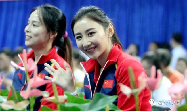 孙杨张豆豆官宣结婚!婚纱大片首曝光,十分养眼 孙杨张豆豆官宣结婚!婚纱大片首曝光,十分养眼