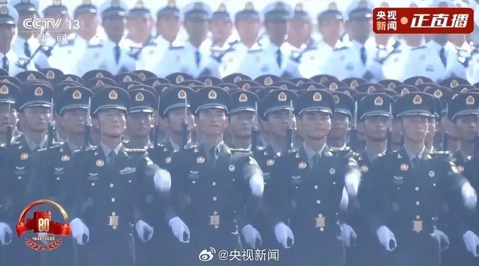 歼20S、DF61导弹,震撼亮相!三支兵种首次亮相