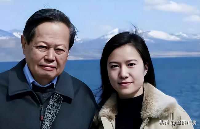 杨振宁与长子的一通电话,暴露了翁帆真实地位 杨振宁与长子的一通电话,暴露了翁帆真实地位