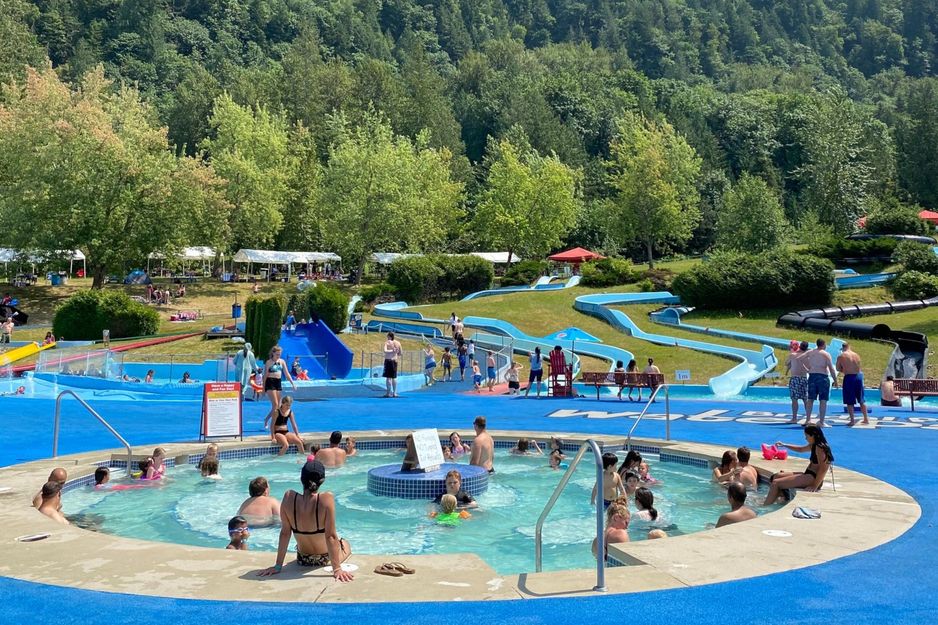 下层海岸地区最便利的水滑梯何时开放