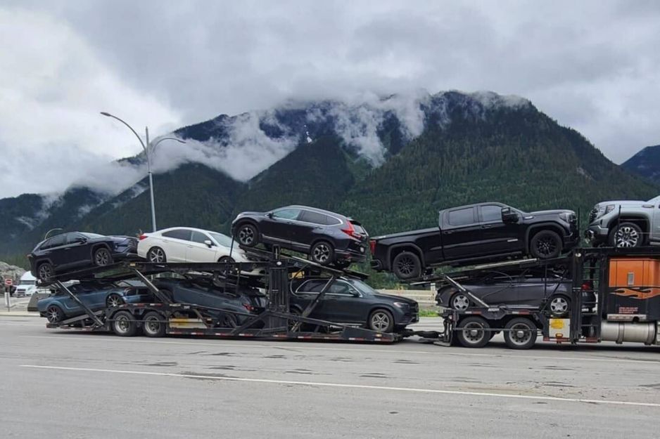 在加拿大运输汽车变得像订餐一样简单