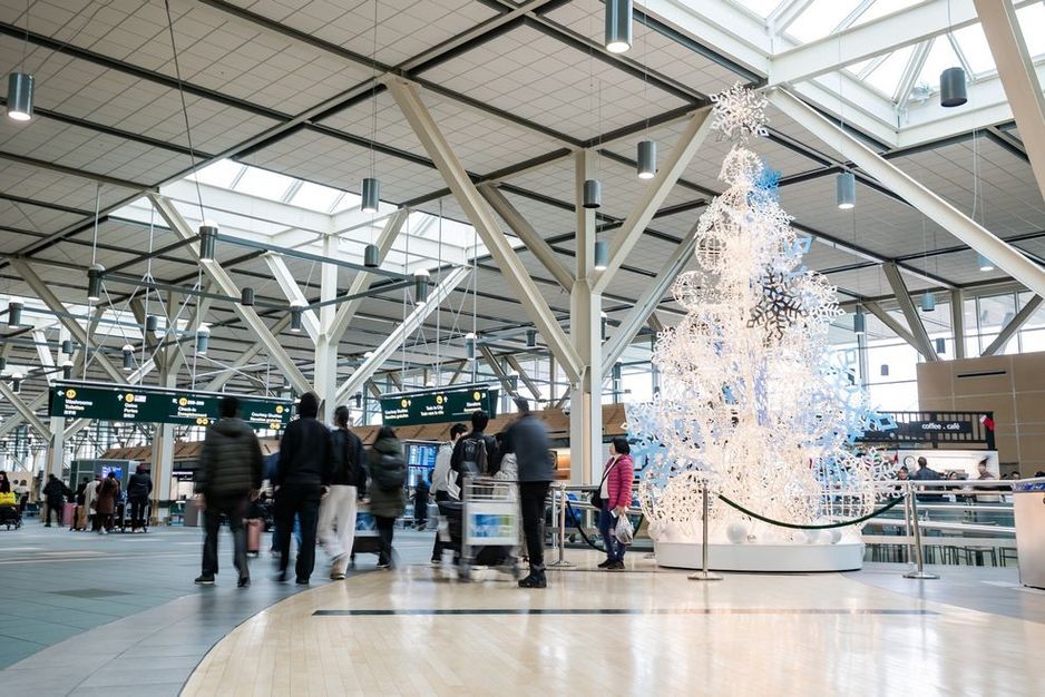 温哥华国际机场在假日旅行季节预计迎来三百万乘客创纪录