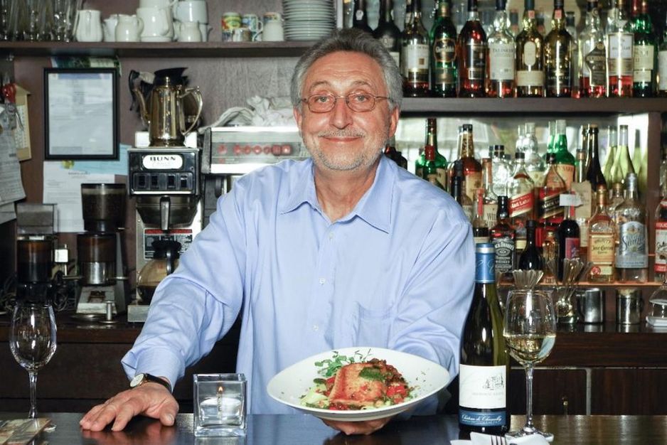 '著名温哥华厨师宣布退休,准备结束这一珍贵的篇章'