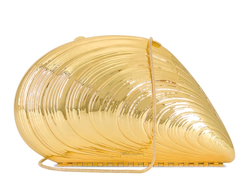 牡蛎壳状手袋 483.48加元 