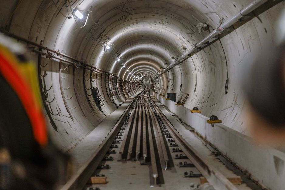 百老汇地铁2025年9月