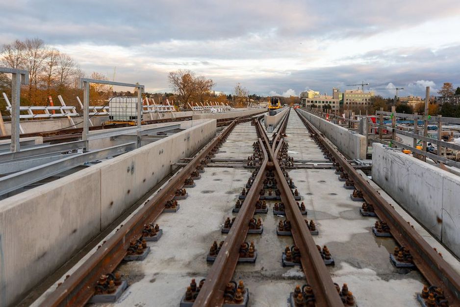 百老汇地铁2025年11月