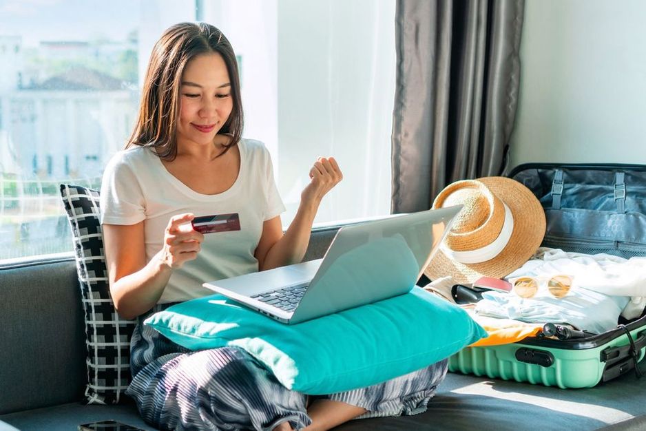 加拿大人应何时订票以获得最低票价