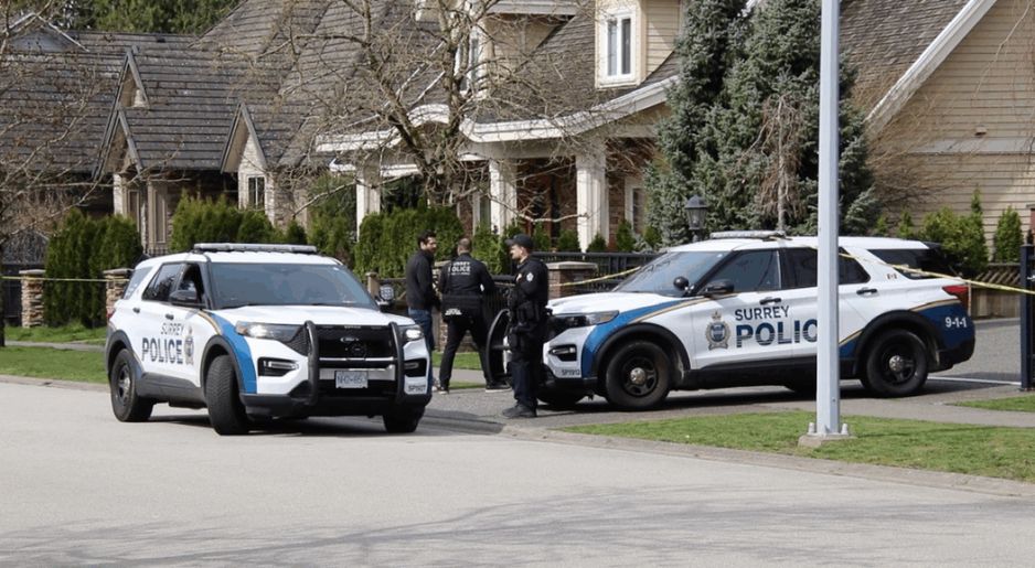 素里警方正在调查一起持械入室抢劫案,该事件导致一名65岁女性于周五送医。 (1stDue Media Image)