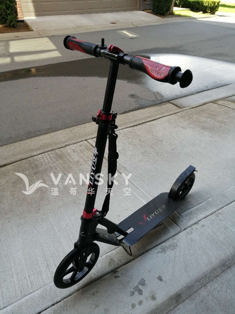 230410121337_scooter1.jpg