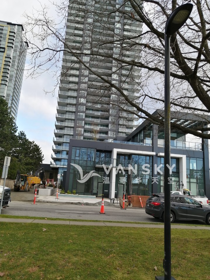 240929182354_Metrotown_StreetView.jpg