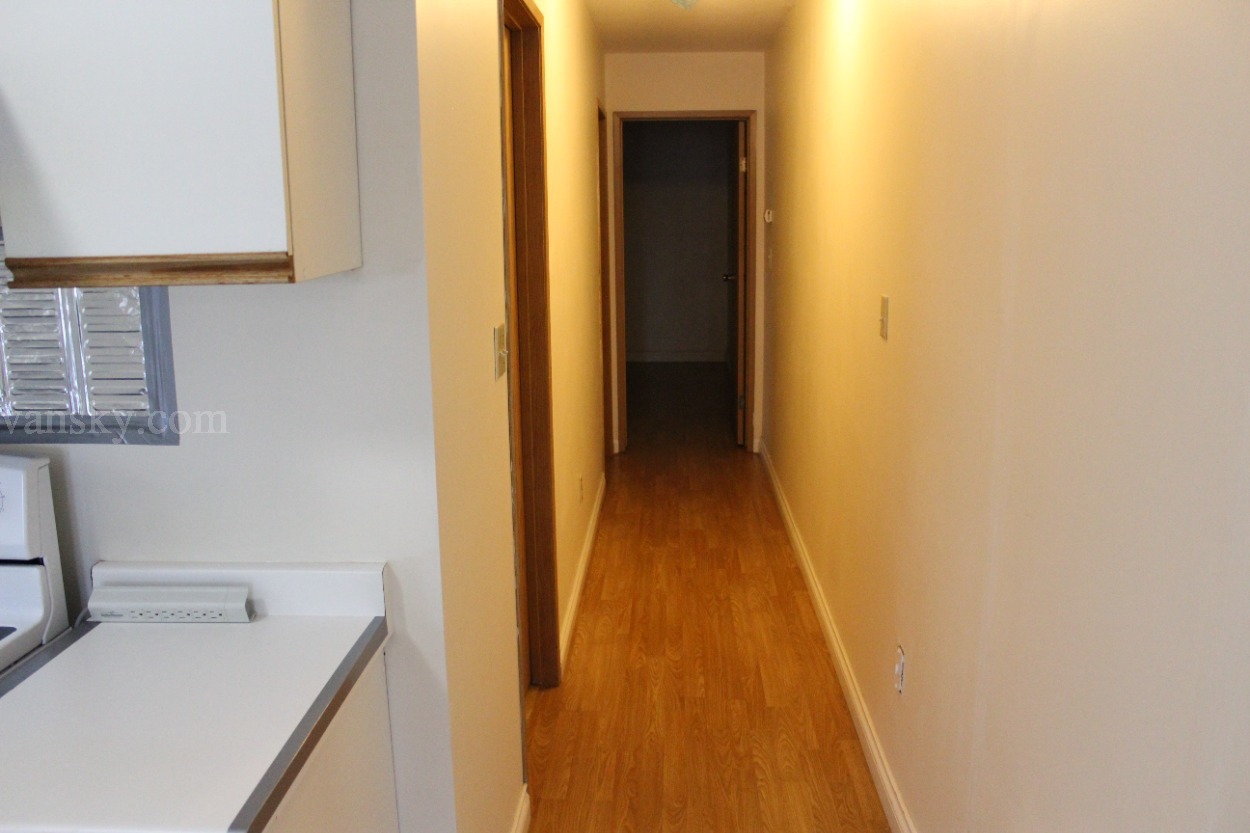 220118110638_Hallway.JPG