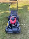 转让带助力行走的剪草机运行良好保修半年